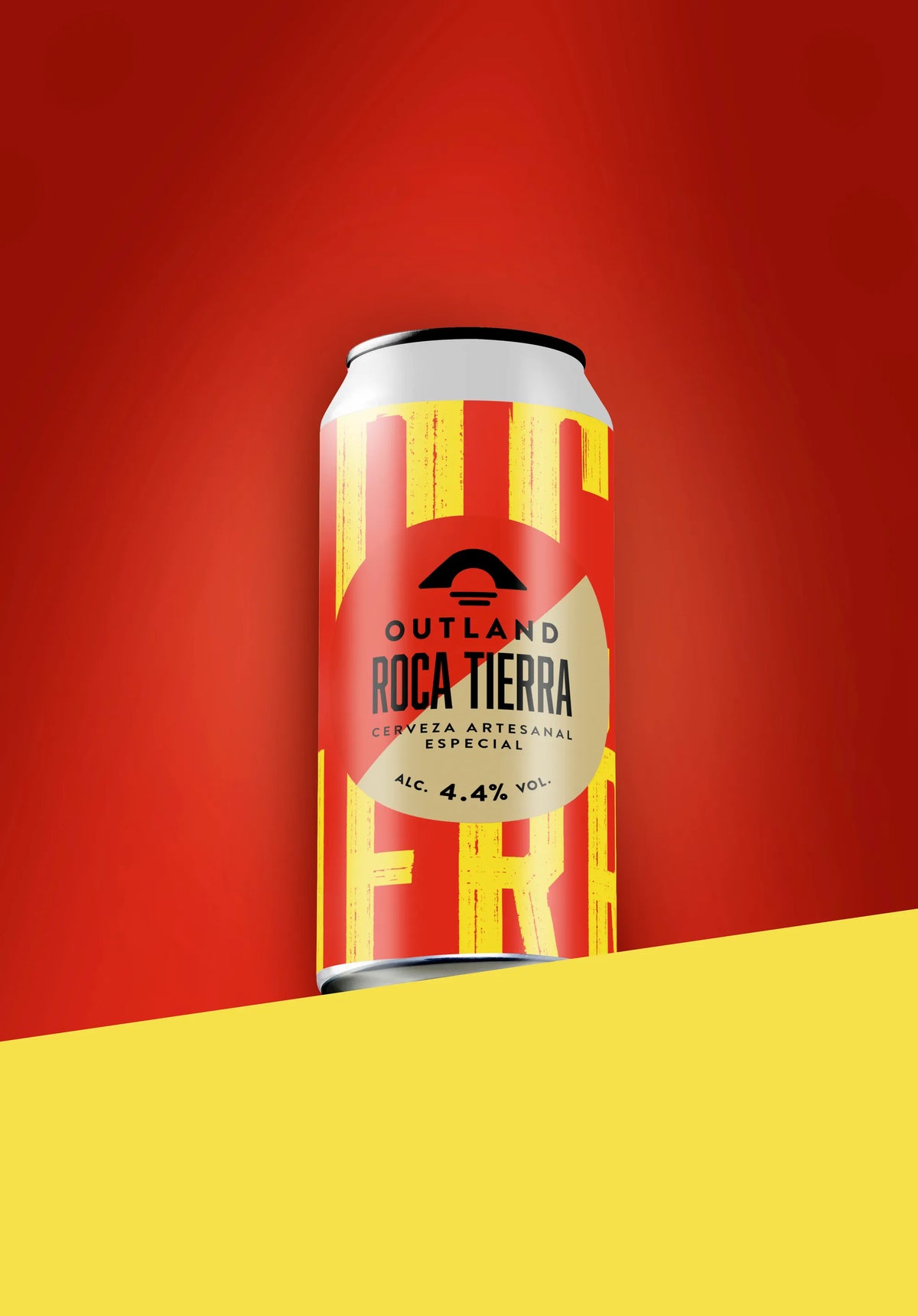 Can of Outland Roca Tierra Spanish-style lager on a red and yellow background