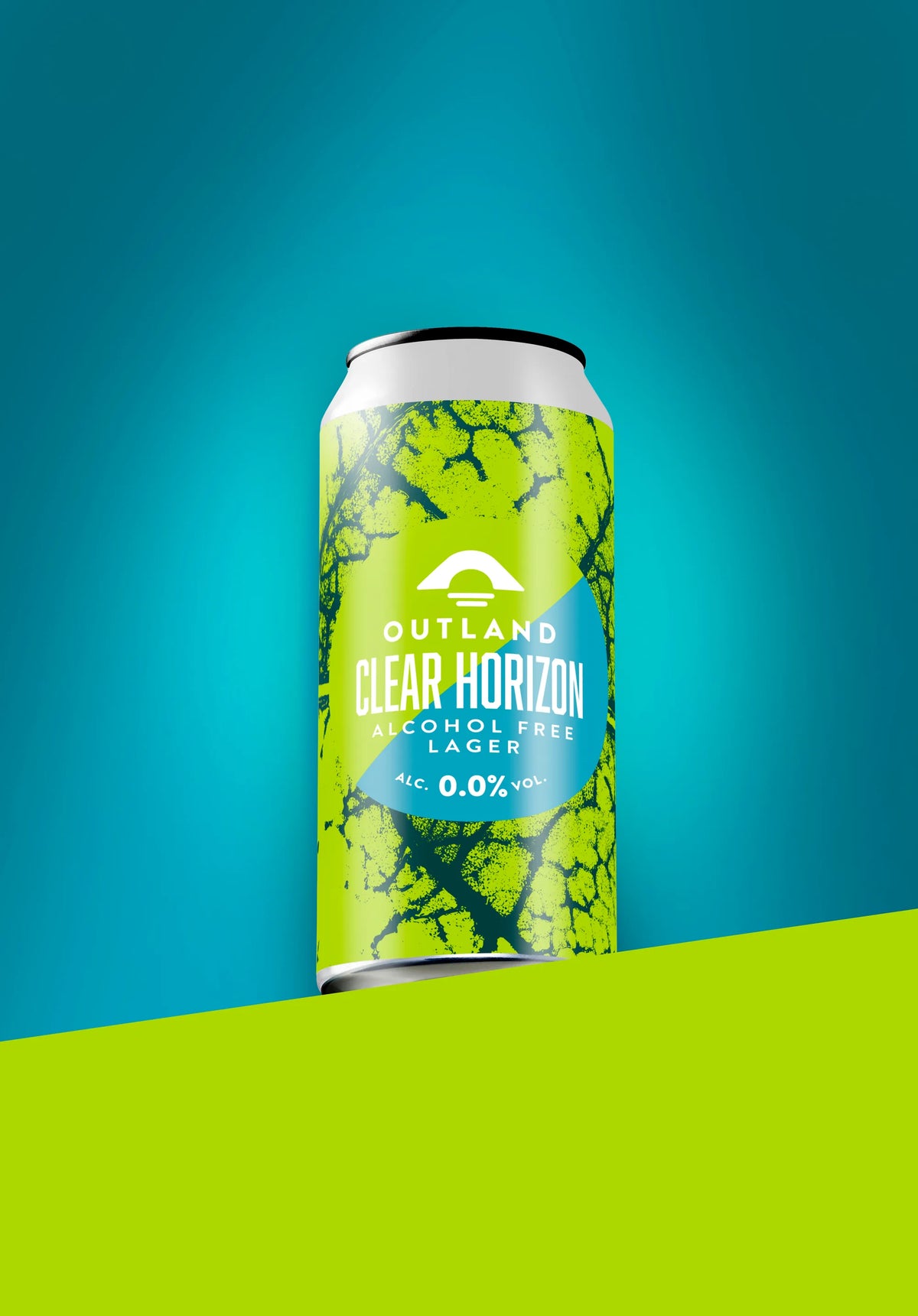 Can of Outland Clear Horizon alcohol-free lager on a teal and lime background