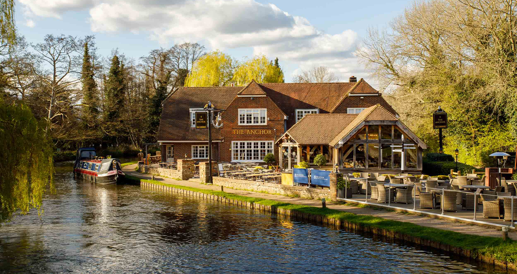 The Anchor Woking Hall and Woodhouse pub