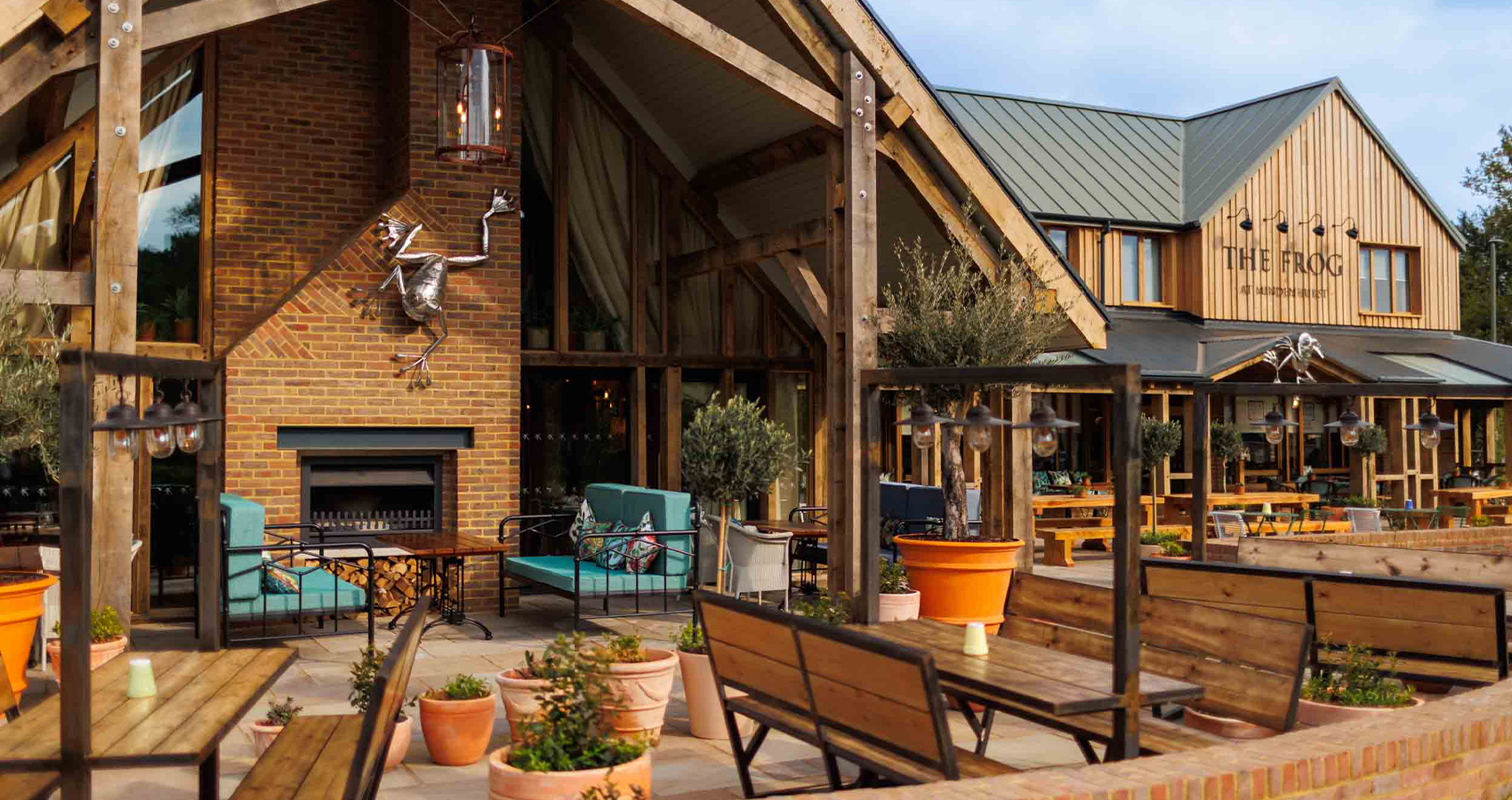 The Frog - Hall and Woodhouse pub