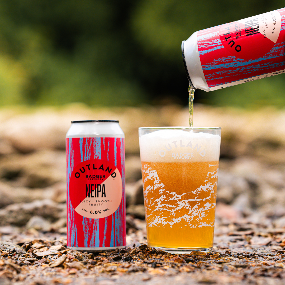 Outland NEIPA Can and Glass Pour