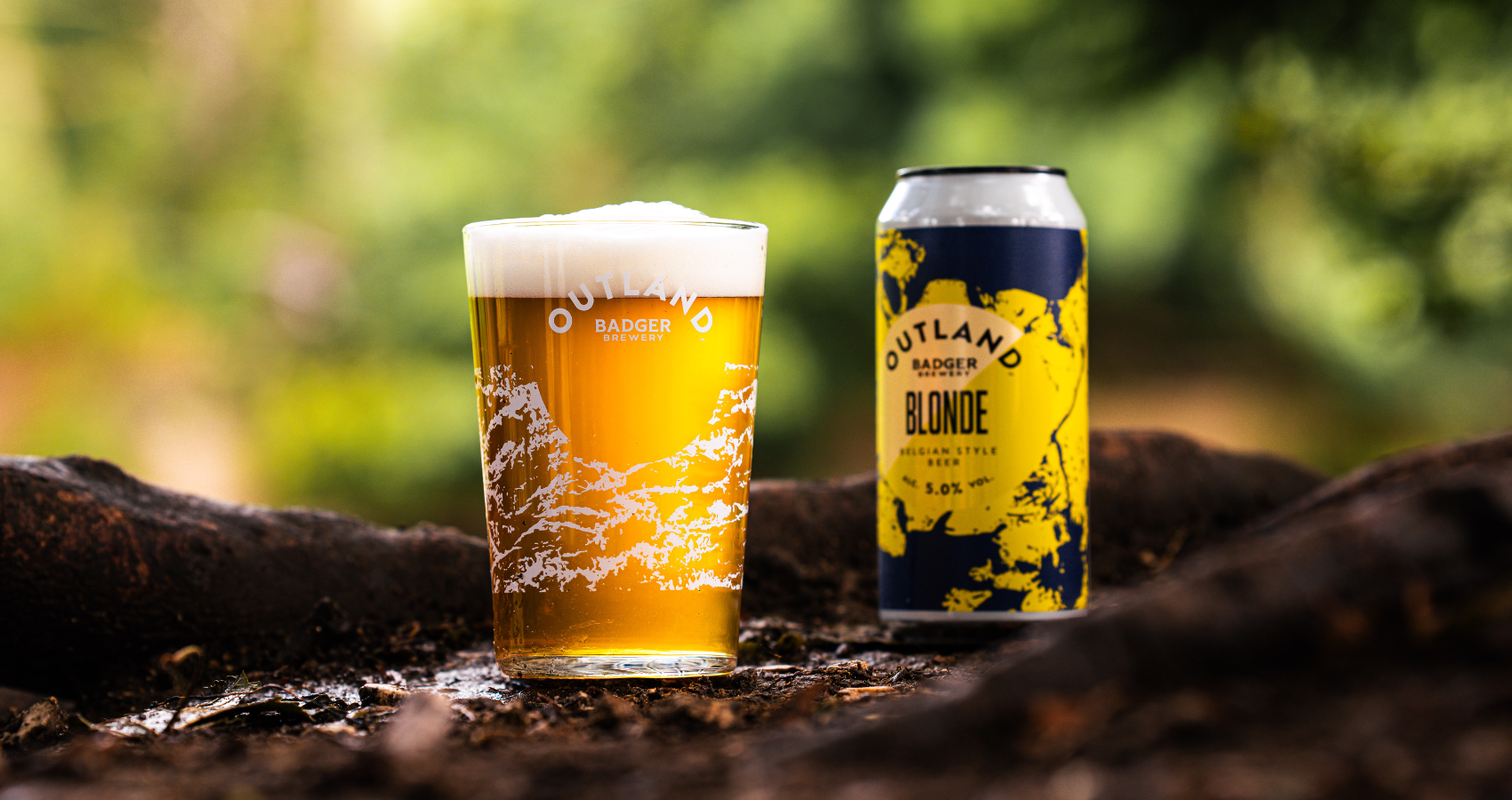 Outland Blonde can and glass